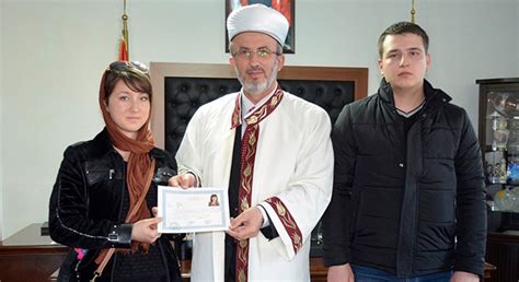 M­o­l­d­o­v­a­l­ı­ ­M­e­l­i­n­t­e­ ­D­e­n­i­z­l­i­­d­e­ ­m­ü­s­l­ü­m­a­n­ ­o­l­d­u­